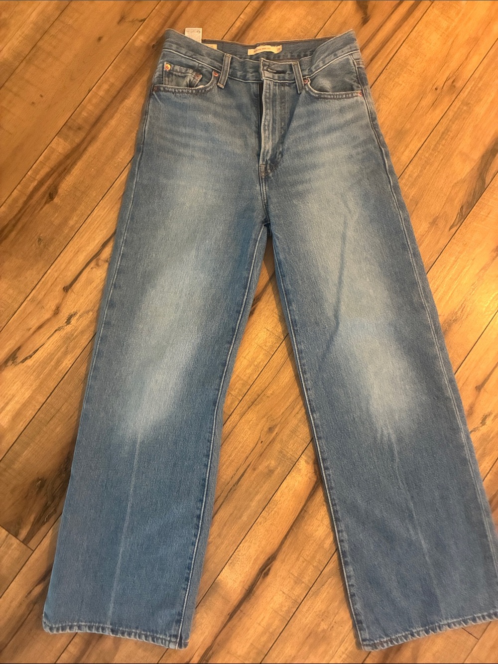 Levi's Women's Flare Jeans in Light Blue Wash